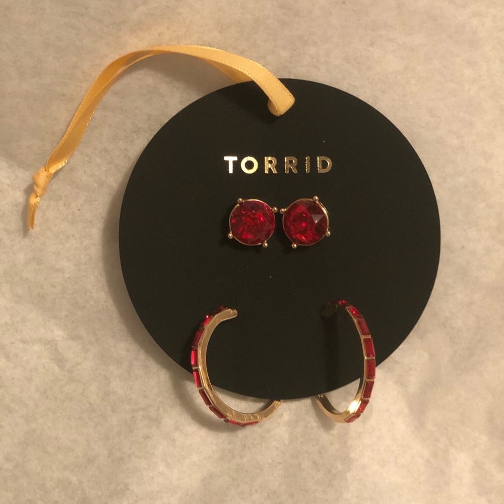 NWT Torrid Earrings Set